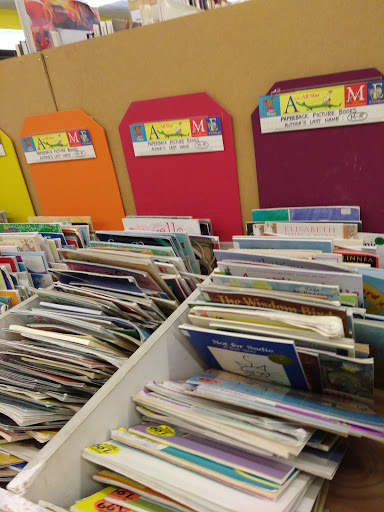 Used Book Store «Used Book Superstore», reviews and photos, 256 Cambridge St, Burlington, MA 01803, USA