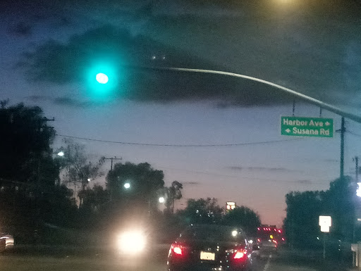 Self-Storage Facility «CubeSmart Self Storage», reviews and photos, 198 W Artesia Blvd, Long Beach, CA 90805, USA