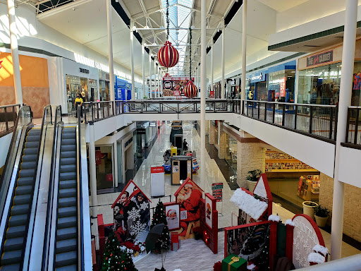 Hair Salon «Visible Changes (inside Deerbrook Mall)», reviews and photos, 20131 US-59, Humble, TX 77338, USA