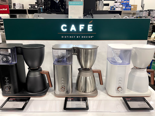 Electronics Store «Best Buy», reviews and photos, 50 Holyoke St, Holyoke, MA 01040, USA