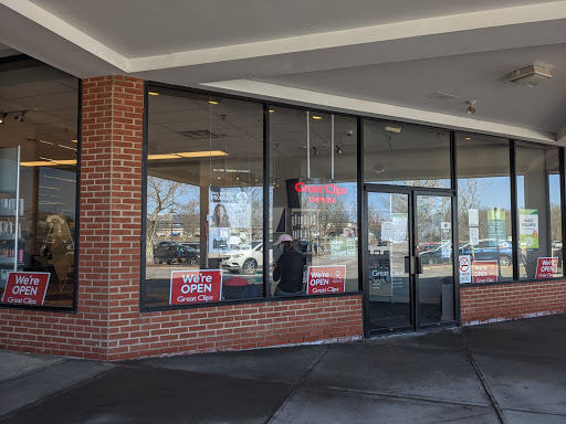 Shopping Mall «Salt Pond Shopping Center», reviews and photos, 91 Point Judith Rd, Narragansett, RI 02882, USA