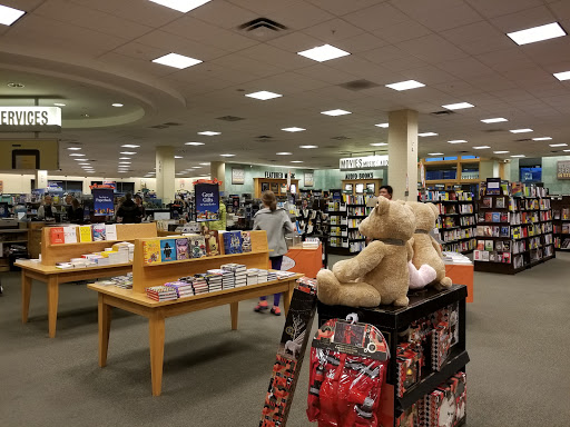 Book Store «Barnes & Noble», reviews and photos, 2999 Pearl St, Boulder, CO 80301, USA