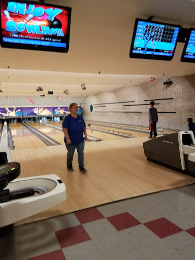 Pub «Livingston Lanes», reviews and photos, 4260 Lakeville Rd, Geneseo, NY 14454, USA