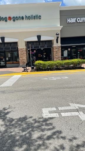 Pet Supply Store «Dog Gone Holistic-FishHawk», reviews and photos, 5620 Fishhawk Crossing Blvd, Lithia, FL 33547, USA