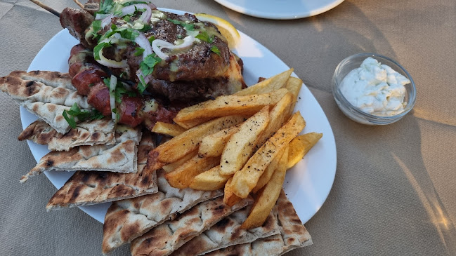 Maria Restaurant Platanos Skalia