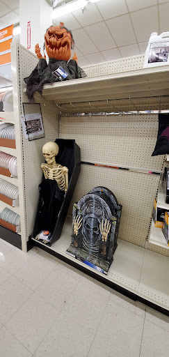 Discount Store «Big Lots», reviews and photos, 16100 E 10 Mile Rd, Eastpointe, MI 48021, USA