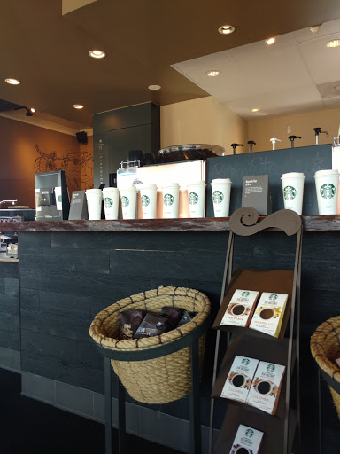 Coffee Shop «Starbucks», reviews and photos, 2433 Main St, Tupelo, MS 38801, USA