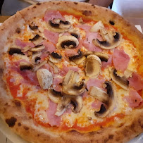 Pizza du Restaurant italien Parigini à Paris - n°4