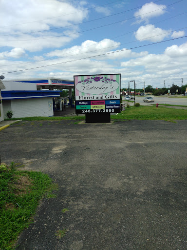 Florist «Yesterday Florists & Gifts», reviews and photos, 2548 Lapeer Rd #1, Auburn Hills, MI 48326, USA