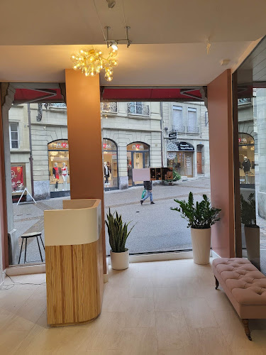 Rezensionen über Truong Nails & Beauty in Freiburg - Schönheitssalon