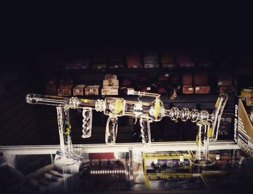 Tobacco Shop «All in 1 Smoke Shop», reviews and photos, 1300 N University Dr, Pembroke Pines, FL 33024, USA