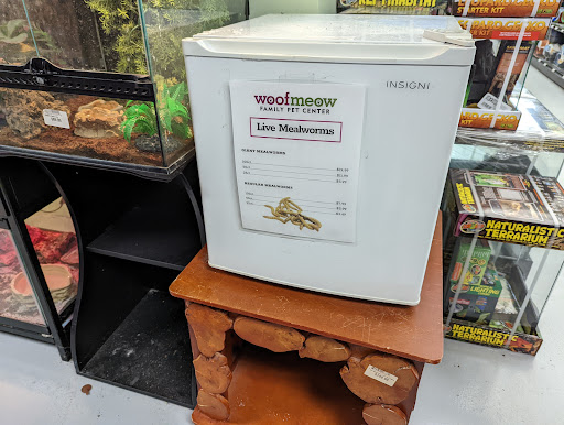 Pet Store «Woofmeow Family Pet Center», reviews and photos, 19 Manchester Rd Suite A, Derry, NH 03038, USA