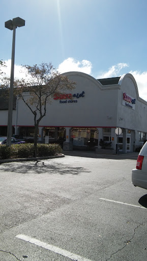 Grocery Store «Save-A-Lot», reviews and photos, 1209 Cleveland St, Clearwater, FL 33755, USA