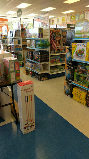Educational Supply Store «Lakeshore Learning Store», reviews and photos, 1403 N Rand Rd, Palatine, IL 60074, USA