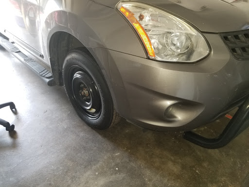 Tire Shop «Walmart Tires & Auto Parts», reviews and photos, 1732 Precinct Line Rd, Hurst, TX 76054, USA