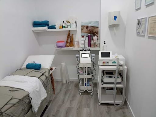 Clínica Veterinaria Poveda en Roquetas de Mar