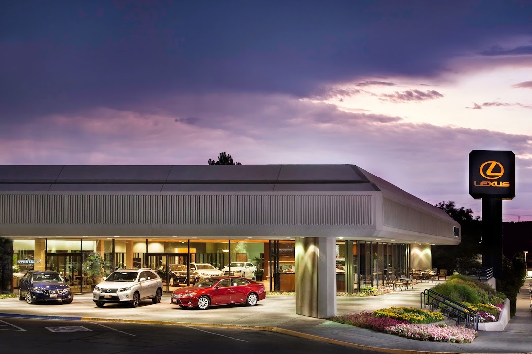 Stevinson Lexus of Lakewood