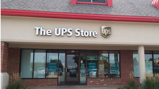 Mejor Notaría The UPS Store-Champaign-1
