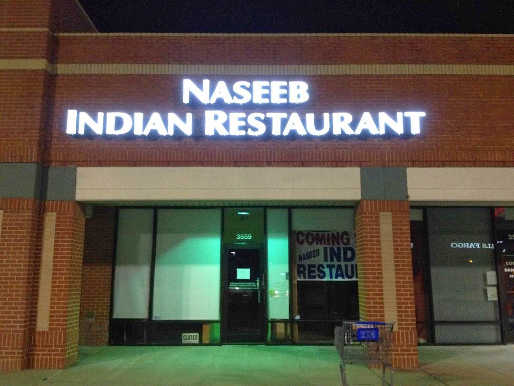 Naseeb Indian Restaurant 77478
