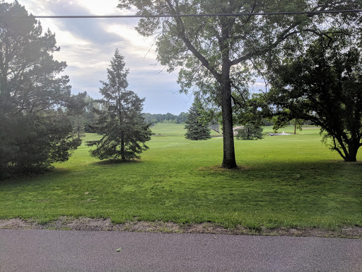 Golf Course «Hollydale Golf Course», reviews and photos, 4710 Holly Ln N, Minneapolis, MN 55446, USA