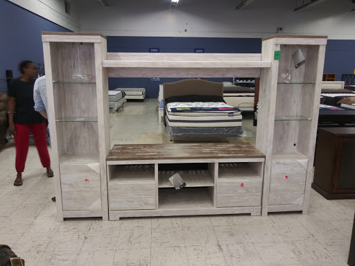 Furniture Store «Furniture Discounters», reviews and photos, 3310 Kietzke Ln, Reno, NV 89502, USA