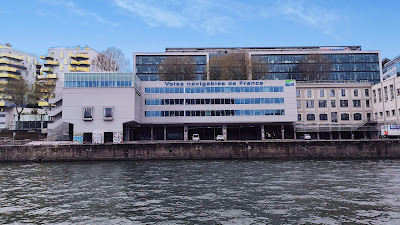 Voies Navigables de France à Paris