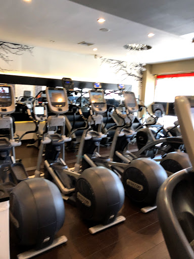Gym «Push Fitness Club», reviews and photos, 188-10 Union Tpke, Fresh Meadows, NY 11366, USA