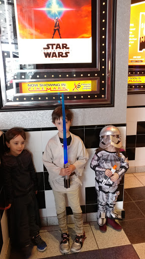 Movie Theater «Cinemark Tinseltown Grapevine And XD», reviews and photos, 911 TX-114, Grapevine, TX 76051, USA