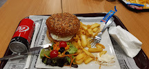 Hamburger du Restaurant halal Friends Cosy Corner Restaurant Saint-Denis - n°17