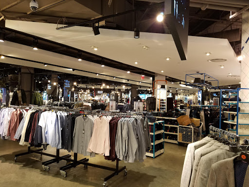 Clothing Store «Primark», reviews and photos, 160 N Gulph Rd, King of Prussia, PA 19406, USA