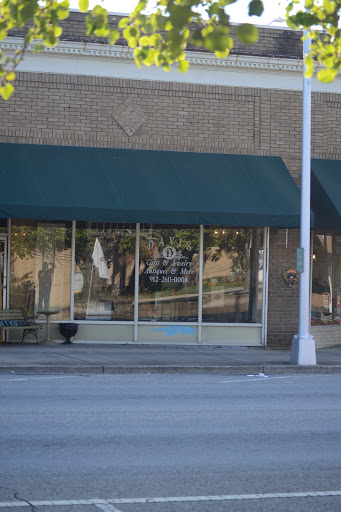 Davis Gifts & Jewelry
