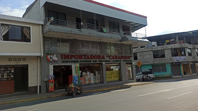 Opiniones de IMPORTADORA CARANQUI / distribuidora de especerias y productos de consumo masivo en Santo Domingo de los Colorados - Supermercado