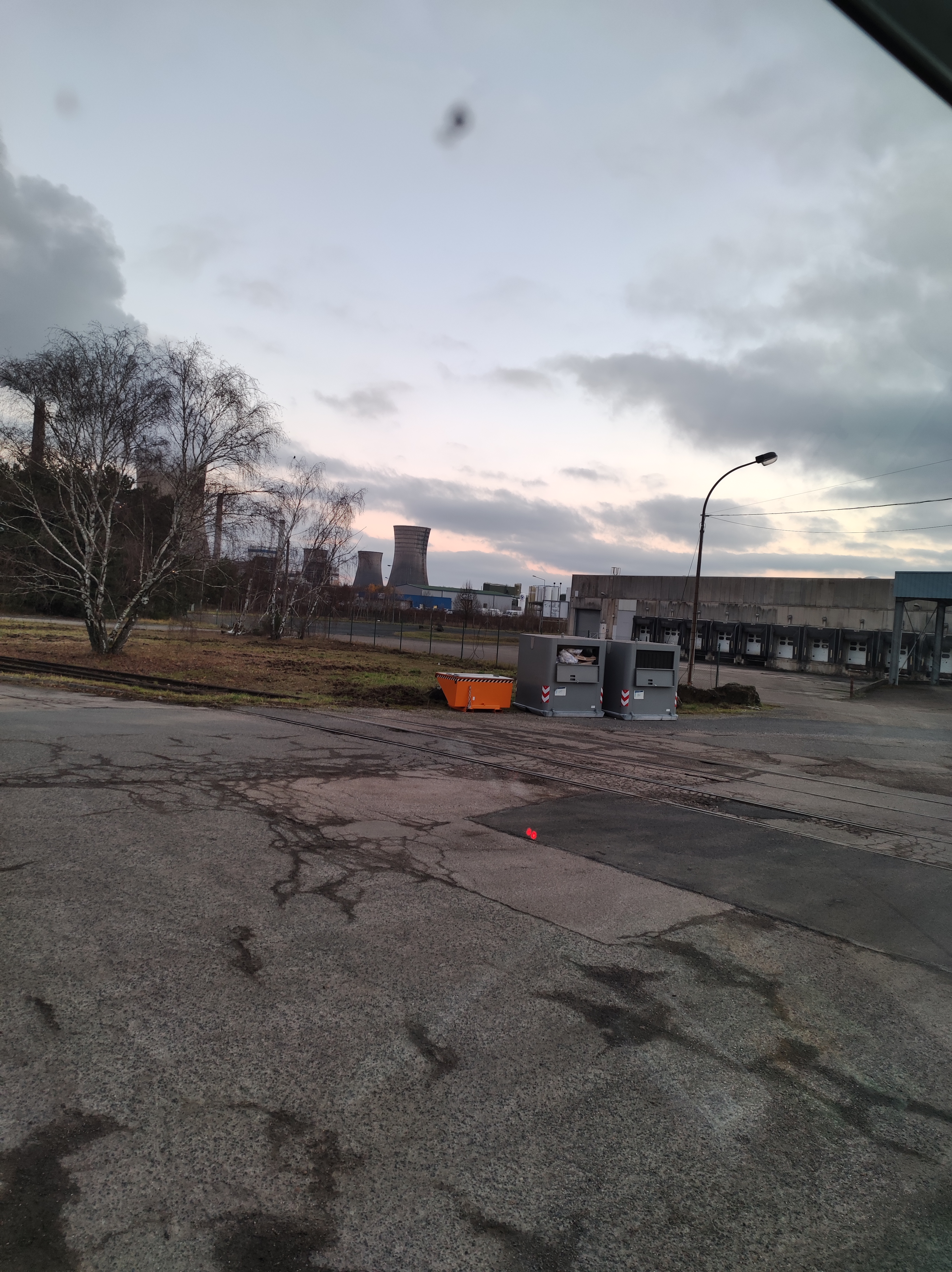 Photo n° 5 de l'avis de /\\/. fait le 17/12/2021 à 07:12