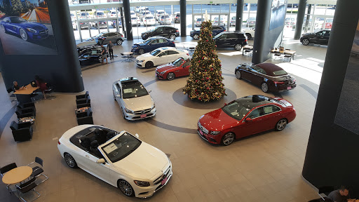Mercedes Benz Dealer «Mercedes-Benz of Arcadia», reviews and photos, 101 N Santa Anita Ave, Arcadia, CA 91006, USA
