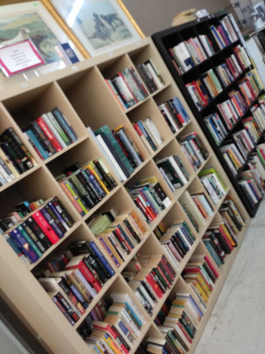 Thrift Store «Metrocrest Resale», reviews and photos, 2661 Midway Rd #207, Carrollton, TX 75006, USA