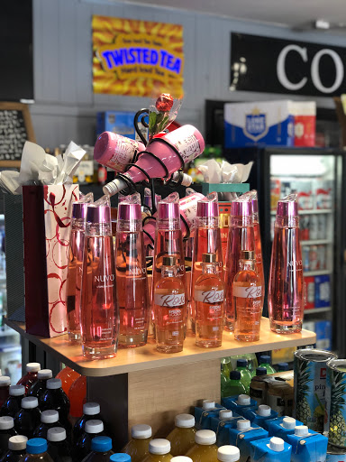 Liquor Store «Boulevard Spirits», reviews and photos, 5715 Randolph Blvd, San Antonio, TX 78233, USA