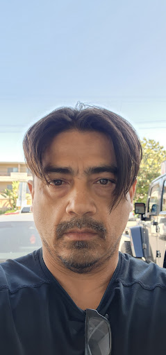 Barber Shop «Mannys Barbershop», reviews and photos, 14840 W Magnolia Blvd, Sherman Oaks, CA 91403, USA