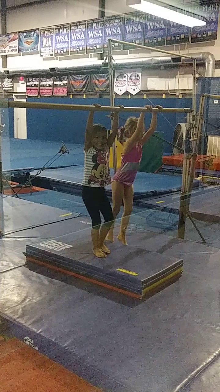 Gymn Star Gymnastics & Cheerleading