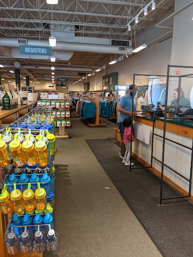 Clothing Store «L.L. Bean Outlet», reviews and photos, 534 Stillwater Ave, Bangor, ME 04401, USA