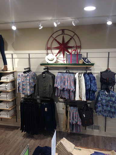 Clothing Store «L.L. Bean», reviews and photos, 8095 Tysons Corner Center, McLean, VA 22102, USA