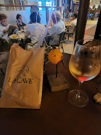 Plats et boissons du Restaurant La Cave à Cannes - n°4