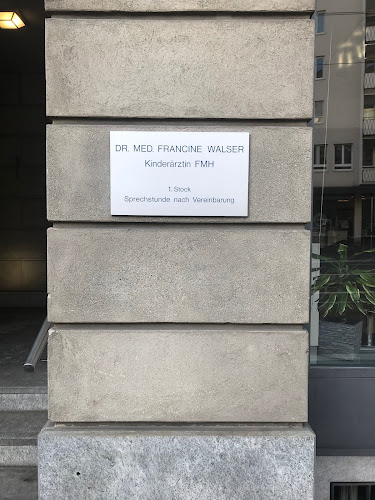 Rezensionen über Dr. med. Walser Francine in Zürich - Arzt