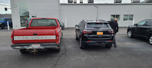 Car Dealer «Klaben Chrysler Jeep Dodge Inc.», reviews and photos, 1106 W Main St, Kent, OH 44240, USA