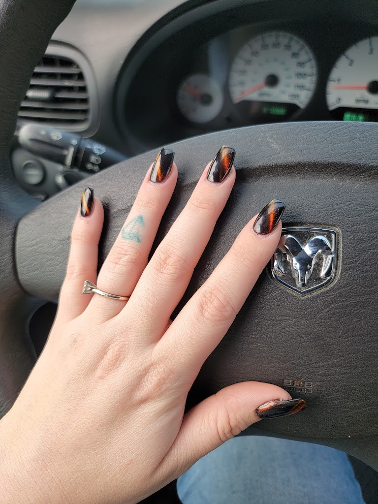 L B Nails 18088