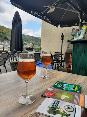 Terrasse Des 4 Fils Aymon à Bogny-sur-Meuse