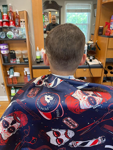 Barber Shop «Golden Star Barber Shop», reviews and photos, 3300 Nolensville Pike, Nashville, TN 37211, USA