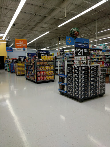 Department Store «Walmart Supercenter», reviews and photos, 2111 N Jackson St, Tullahoma, TN 37388, USA