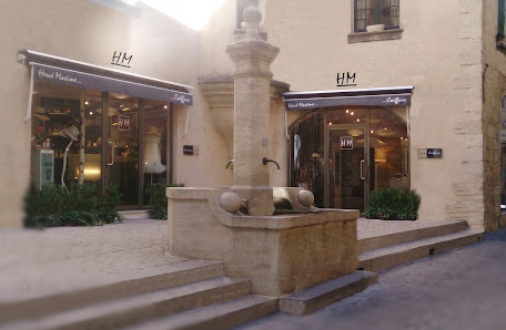 Hervé Maxime Coiffure Uzès 8 Rue Saint-Etienne, 30700 Uzès, France