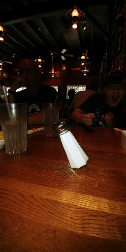 American Restaurant «Cracker Barrel Old Country Store», reviews and photos, 34 Tunnel Rd, Asheville, NC 28805, USA