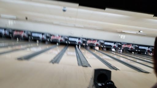 Bowling Alley «Legend Lanes», reviews and photos, 4190 State Rd, Cuyahoga Falls, OH 44223, USA